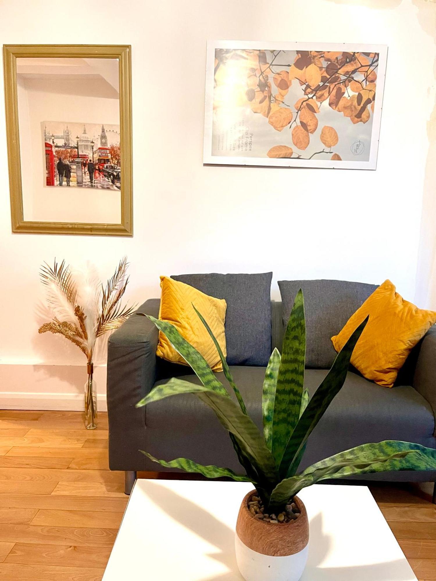 2 Bed Flat Near To London Bridge Lägenhet Exteriör bild
